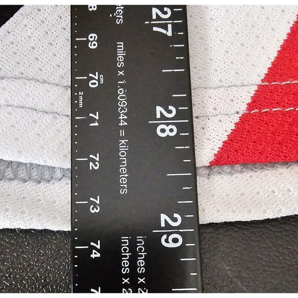 Twin Cities Hawks Hockey Jersey DELANEY‎ #24 Adult Medium Made Canada Authentic - Picture 10 of 11